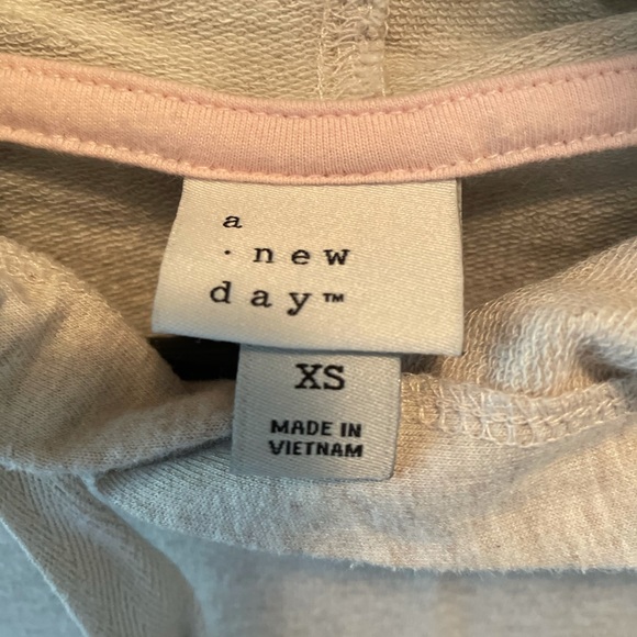 a new day Pullover Hooded Long-sleeve - Picture 2 of 2
